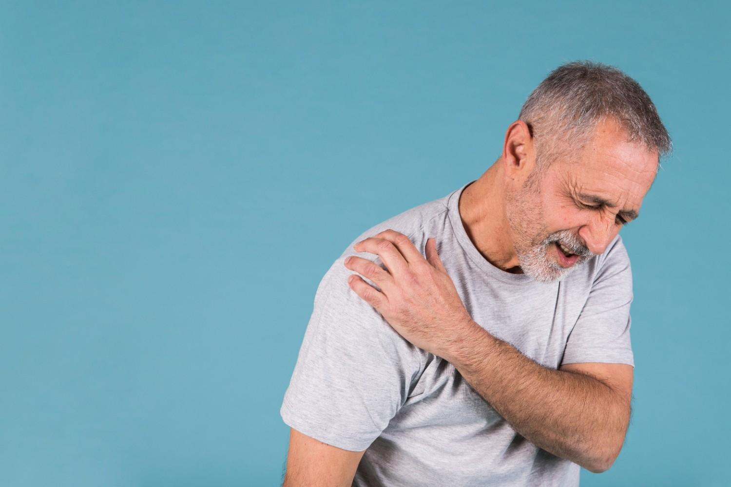 Common Causes of Shoulder Pain and How to Identify Them