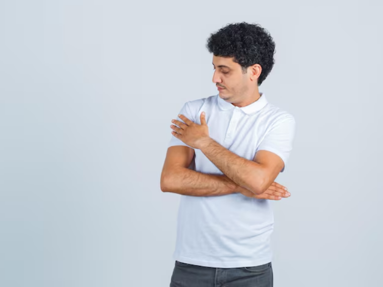 Sudden Frozen Shoulder: 5 Signs You Should Never Ignore